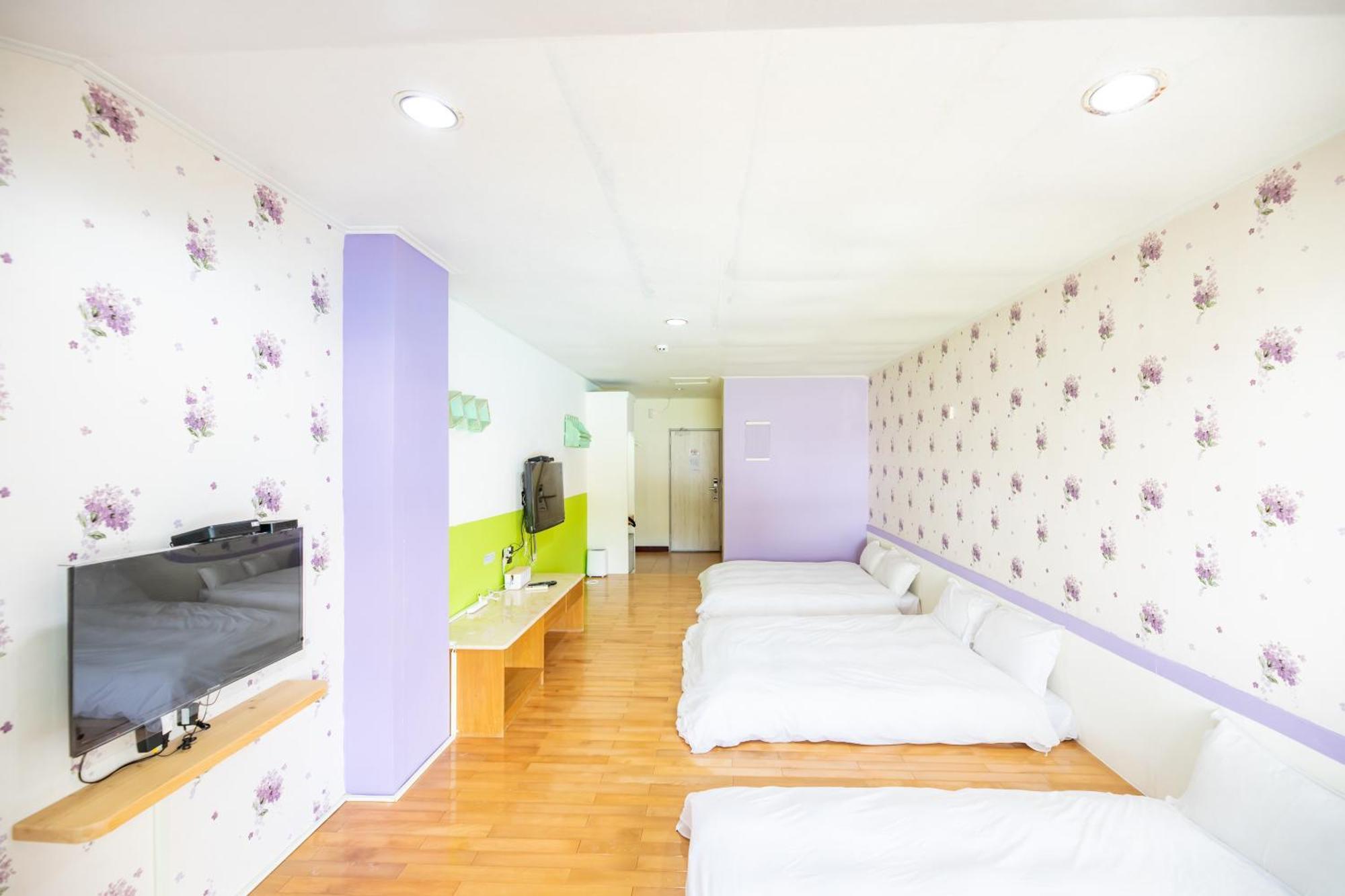 Lovestar Lakeside Hotel - Stars Building Наньвань Номер фото