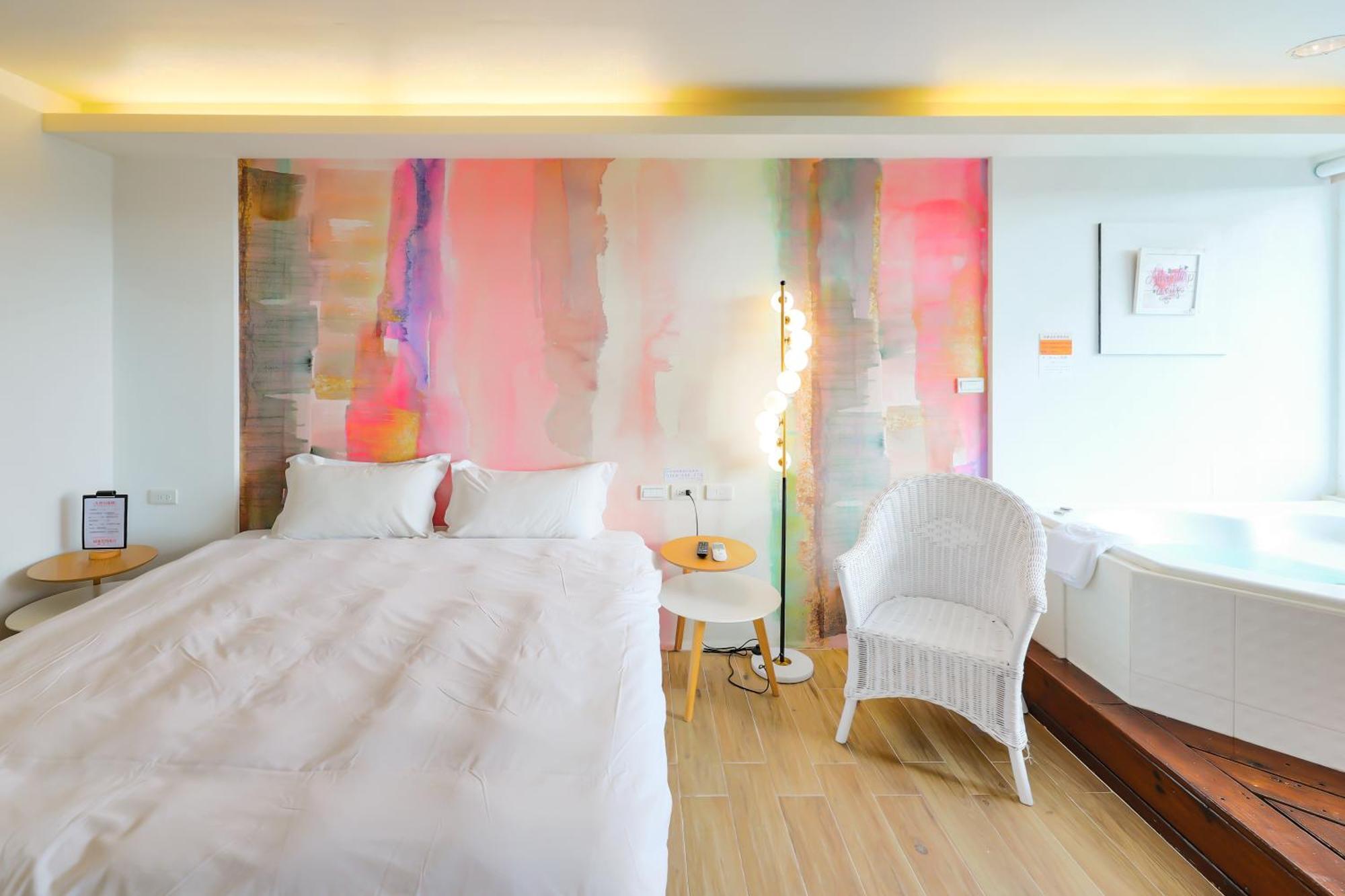 Lovestar Lakeside Hotel - Stars Building Наньвань Номер фото