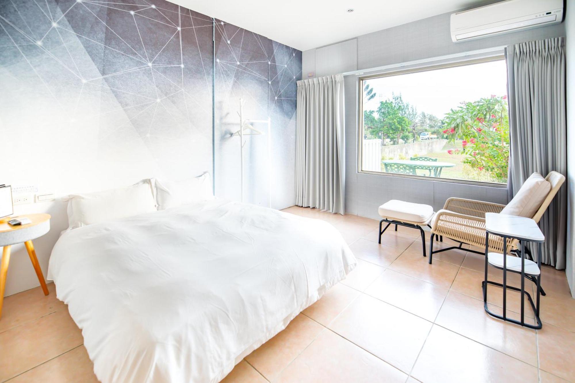 Lovestar Lakeside Hotel - Stars Building Наньвань Номер фото